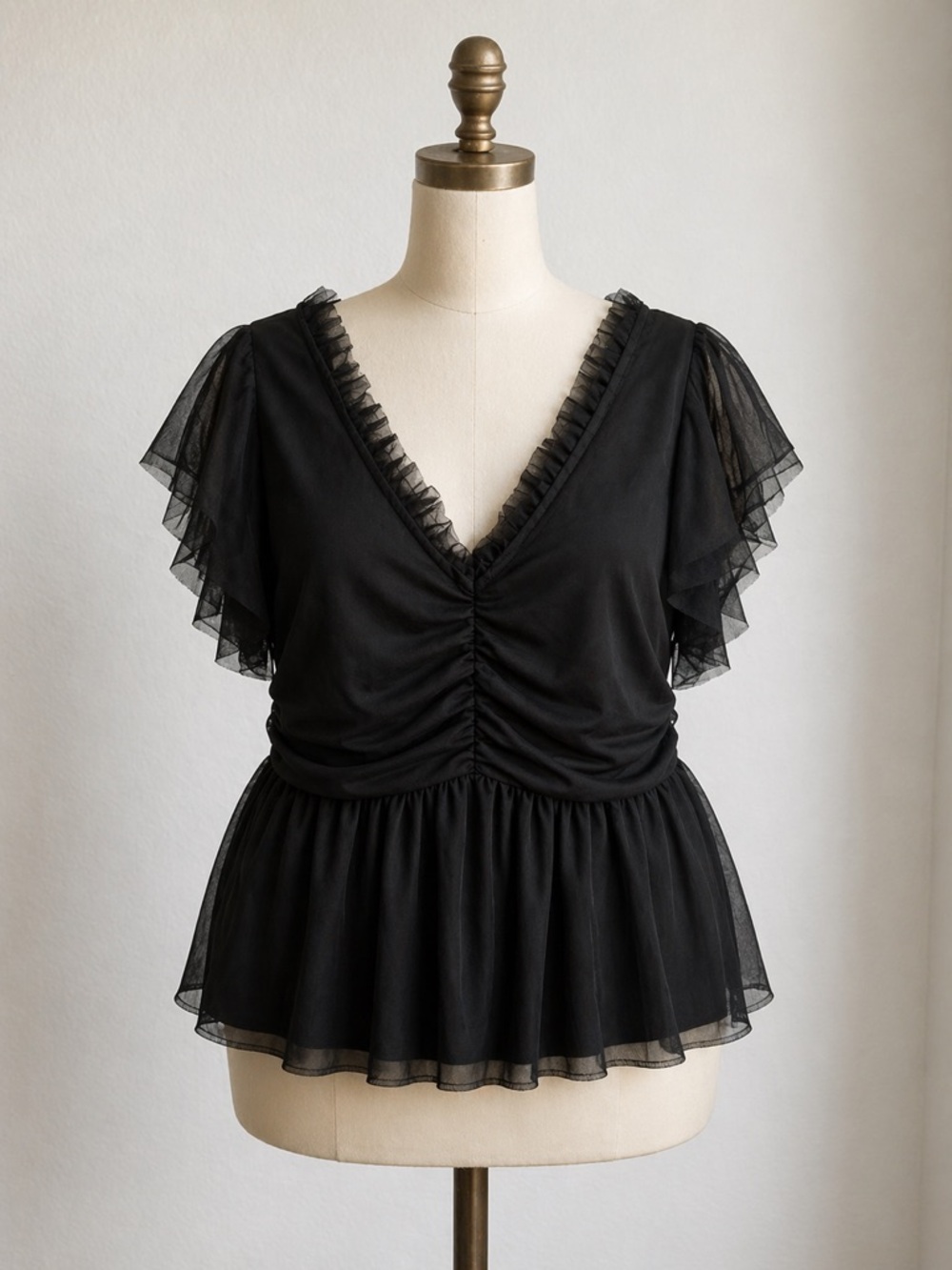 Torrid Black Ruffled V-Neck Peplum Top Size 2